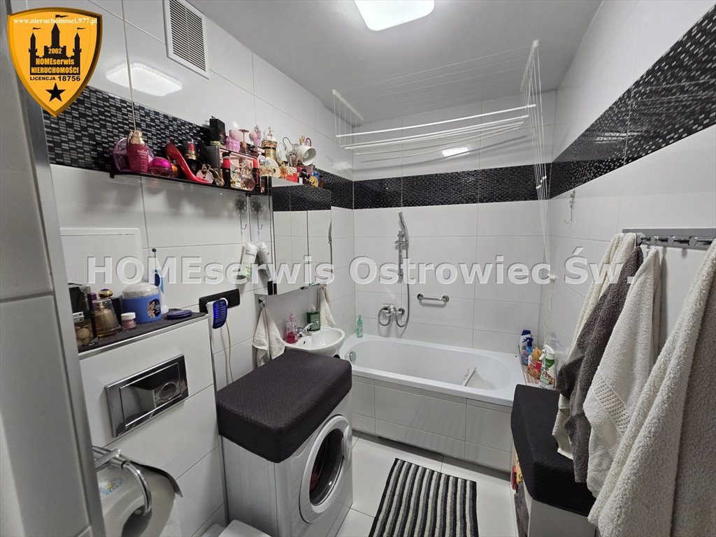 Mieszkanie na sprzedaż Ostrowiec Świętokrzyski, Centrum  57m2 Foto 1