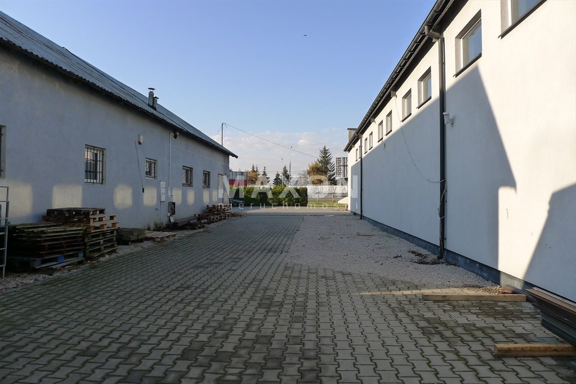 Lokal użytkowy na wynajem Janki  860m2 Foto 5