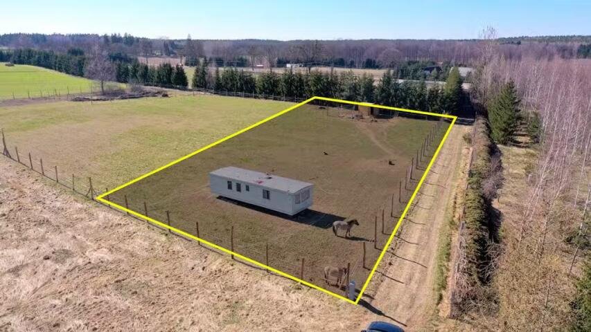 Działka 2270 m² z domkiem, blisko jezior, ogrodzona Pieczarki  2 270m2 Foto 1