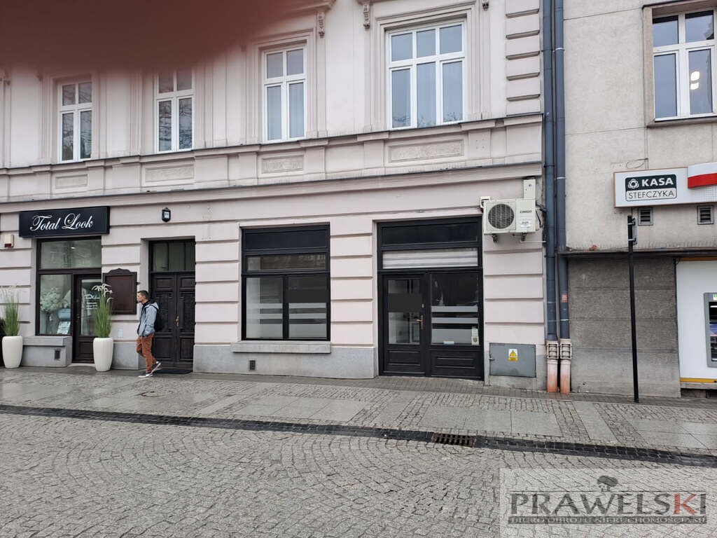 Polecam lokal usługowo-handlowy 81,5 m² na deptaku w Przemyślu Przemyśl, Franciszkańska  82m2 Foto 1
