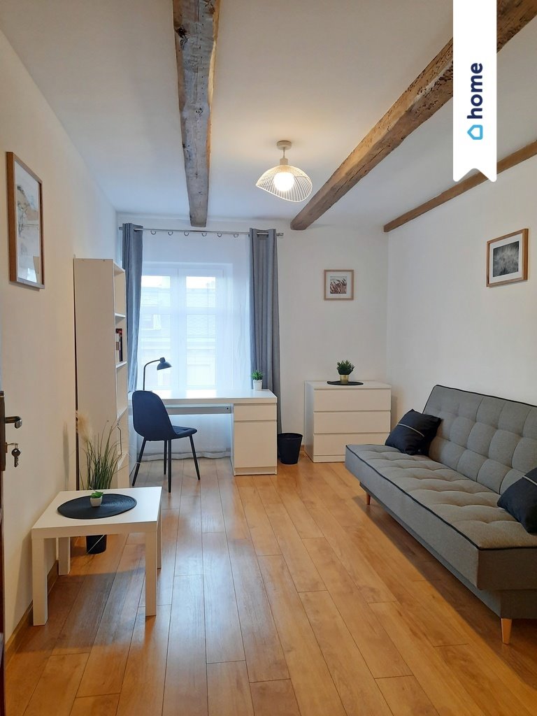 Pokój 15 m² w odrestaurowanej kamienicy, blisko UMK Toruń, Henryka Sienkiewicza  15m2 Foto 1