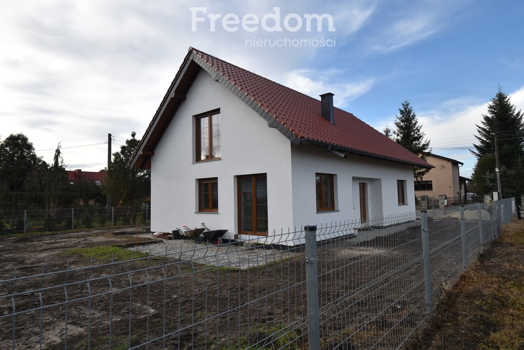 Dom na sprzedaż Oława  180m2 Foto 1