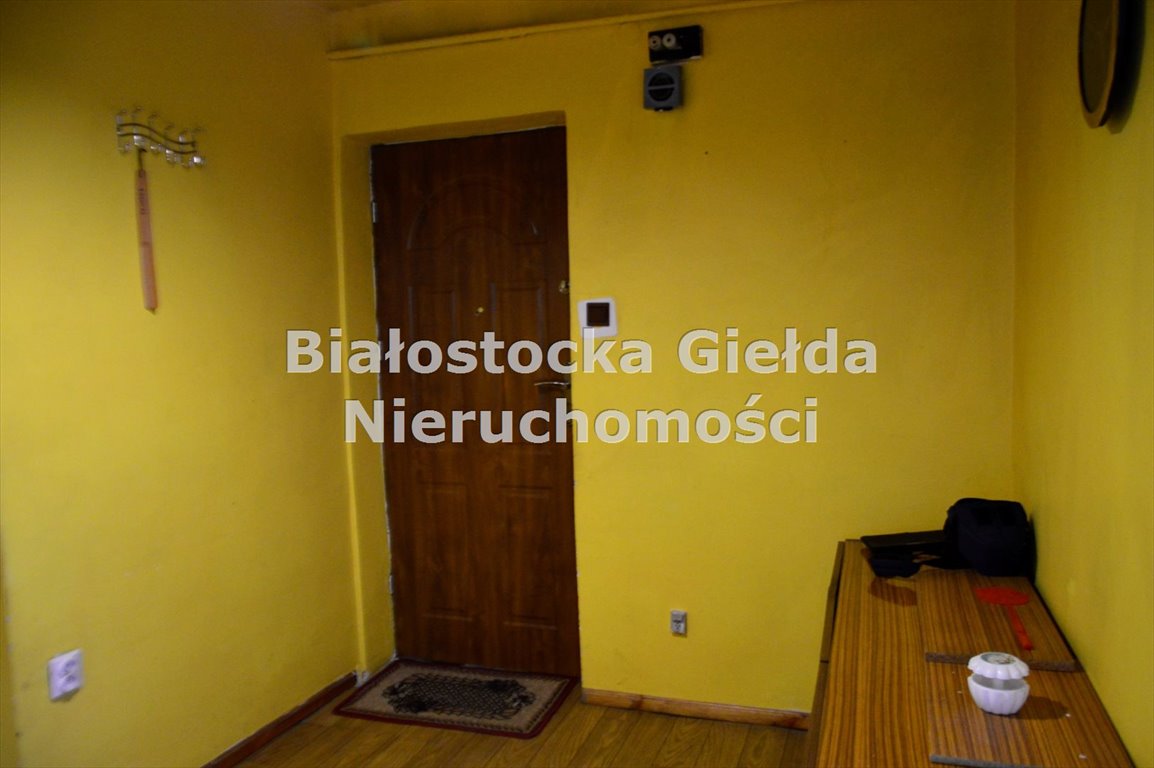 Mieszkanie trzypokojowe na sprzedaż Czarna Białostocka, Czarna Białostocka  70m2 Foto 2