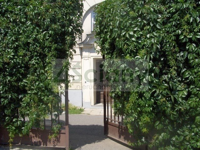 Na wynajem ekskluzywny lokal biurowy 134 m² w zabytkowej kamienicy Warszawa, Śródmieście  134m2 Foto 1