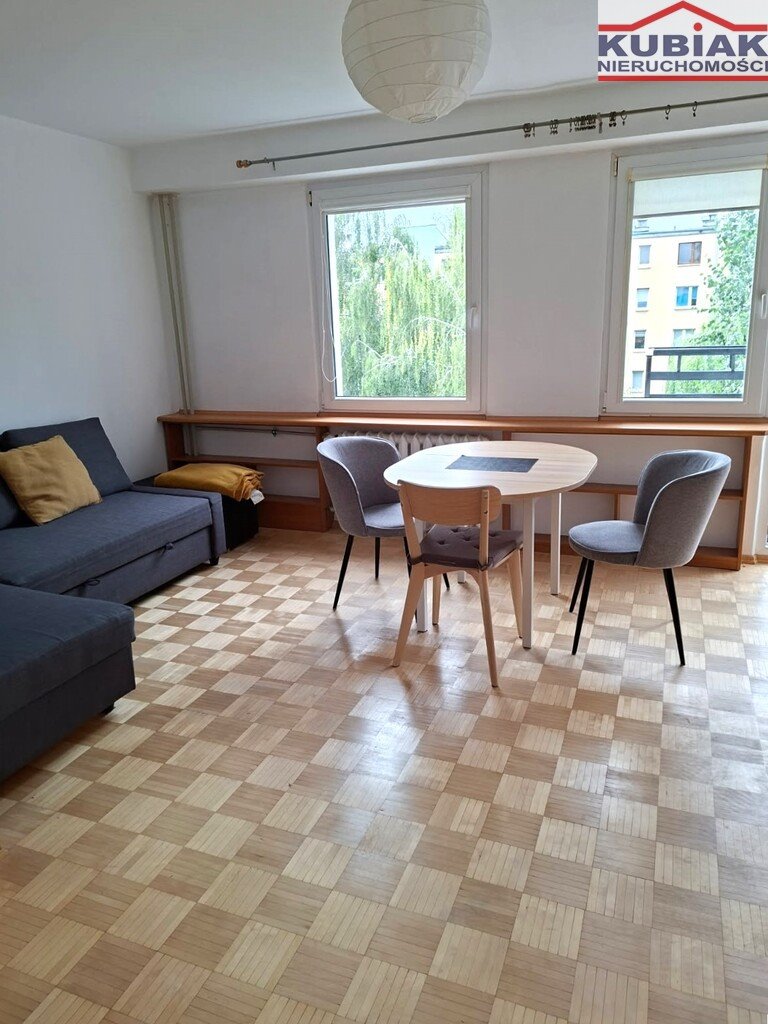 Pruszków - 36 m² mieszkanie po remoncie z balkonem i pełnym wyposażeniem: Pruszków: Aleja Wojska Polskiego