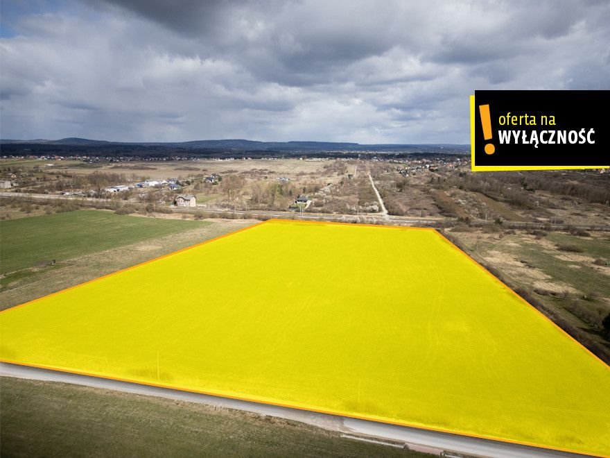 Działka pod zabudowę w Piekoszowie - media w drodze Piekoszów  40 600m2 Foto 1