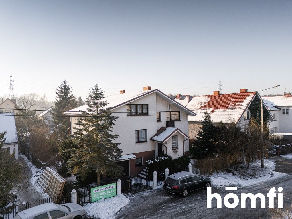 Przestronny dom z tarasem, garażem i potencjałem aranżacji Grudziądz, Osiedle Podleśne-Mniszek, Leona Wyczółkowskiego  260m2 Foto 1