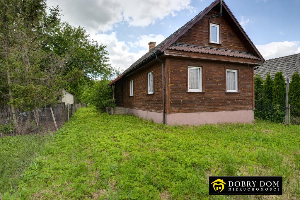 Polecam urokliwy drewniany dom z dużą działką w Plutyczach Plutycze  50m2 Foto 1