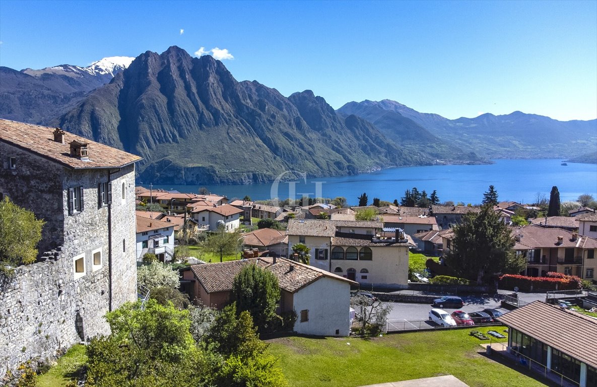 Dom na sprzedaż Włochy, Solto Collina  630m2 Foto 1