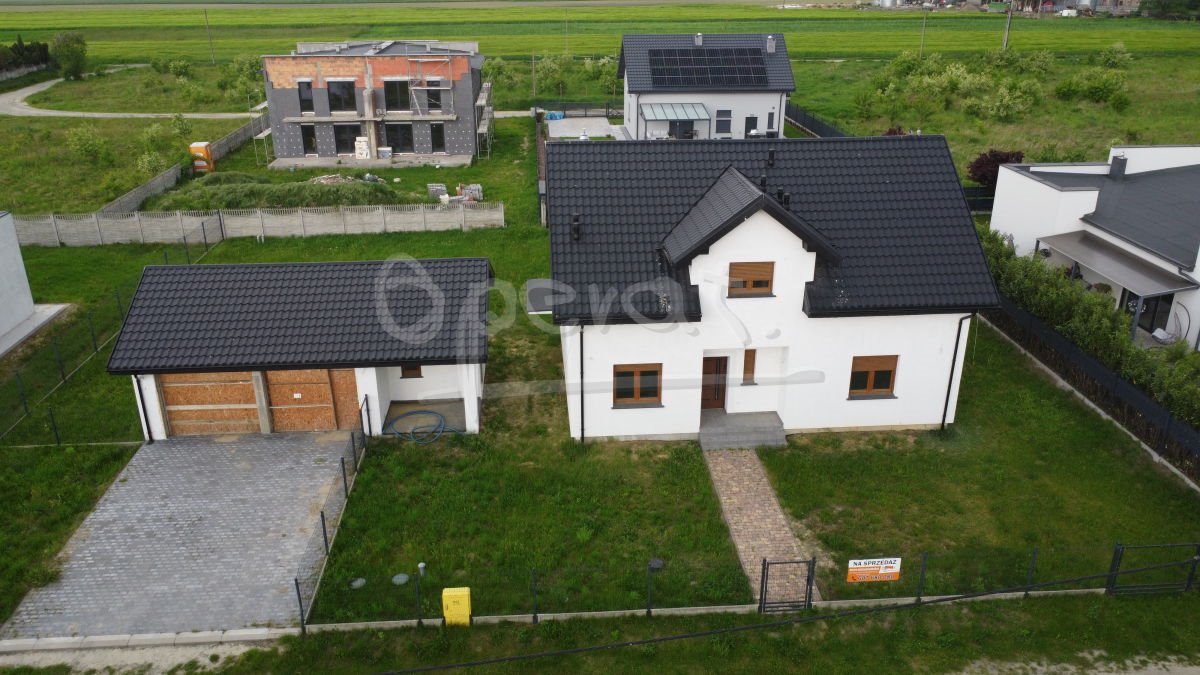 Zapraszam do obejrzenia nowoczesnego domu 147,6 m² z tarasem i garażem Wysocko Wielkie, Pod Dębami  148m2 Foto 1