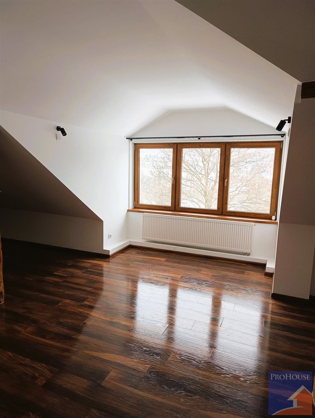 Kawalerka na wynajem Dobra  60m2 Foto 1