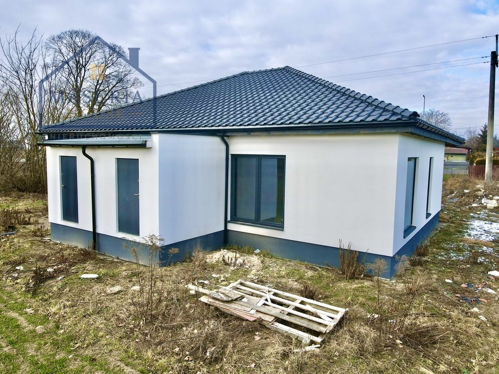 Nowoczesny dom bliźniaczy 81 m² w Wikielcu (z pompą ciepła) Wikielec, Fiołkowa  81m2 Foto 1