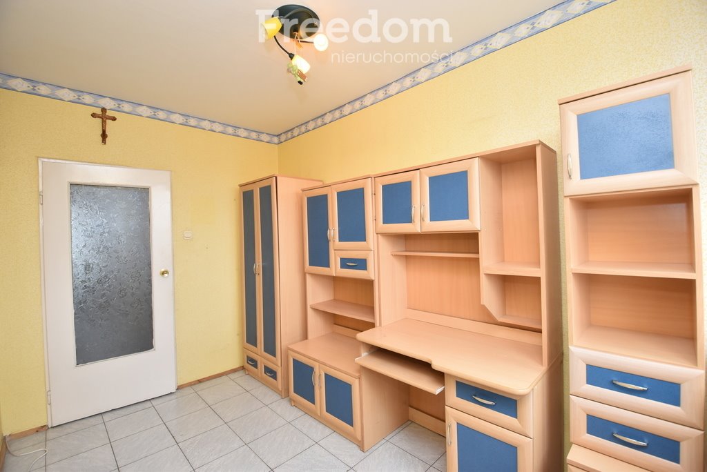 Mieszkanie czteropokojowe  na sprzedaż Ostrowiec Świętokrzyski  69m2 Foto 18