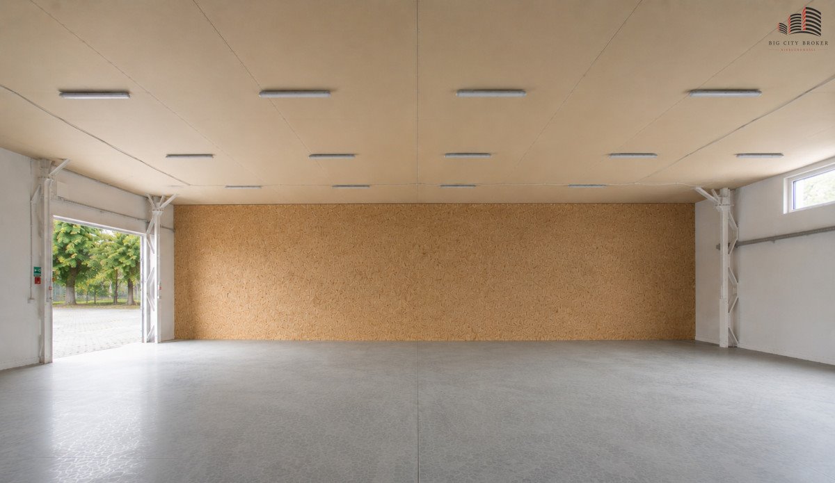 Hala magazynowa 155 m2 z biurami i placem w Lublinie Lublin, Wrotków  325m2 Foto 1