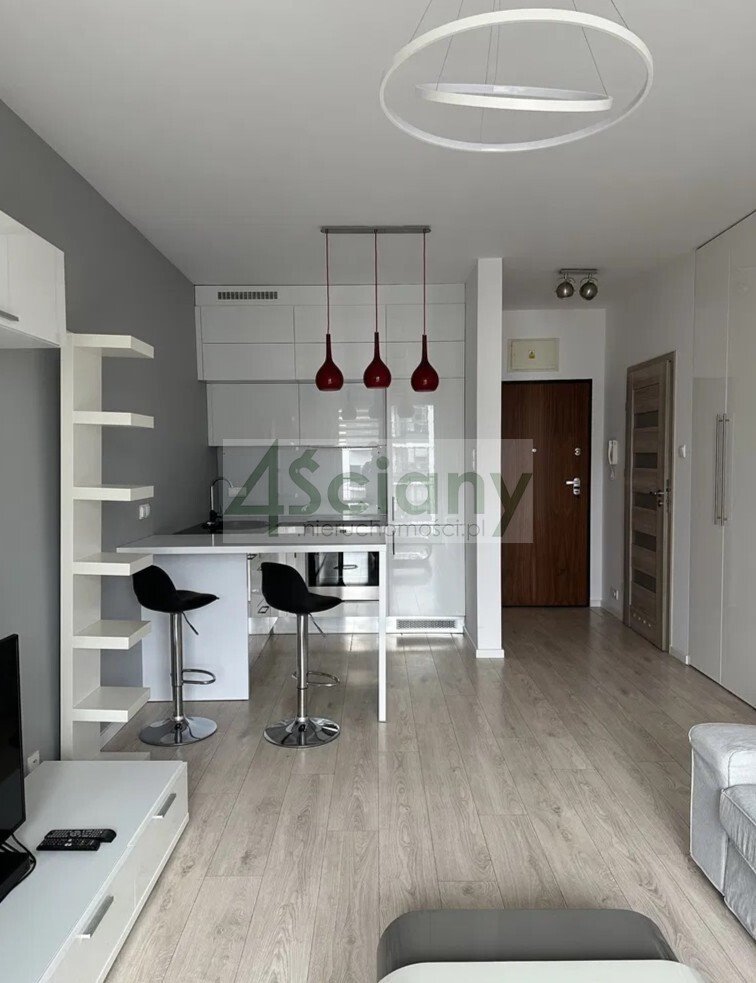 Dwupokojowe mieszkanie 36,9 m2 z balkonem, odświeżone! Warszawa, Praga-Południe, gen. Stanisława Skalskiego  37m2 Foto 1