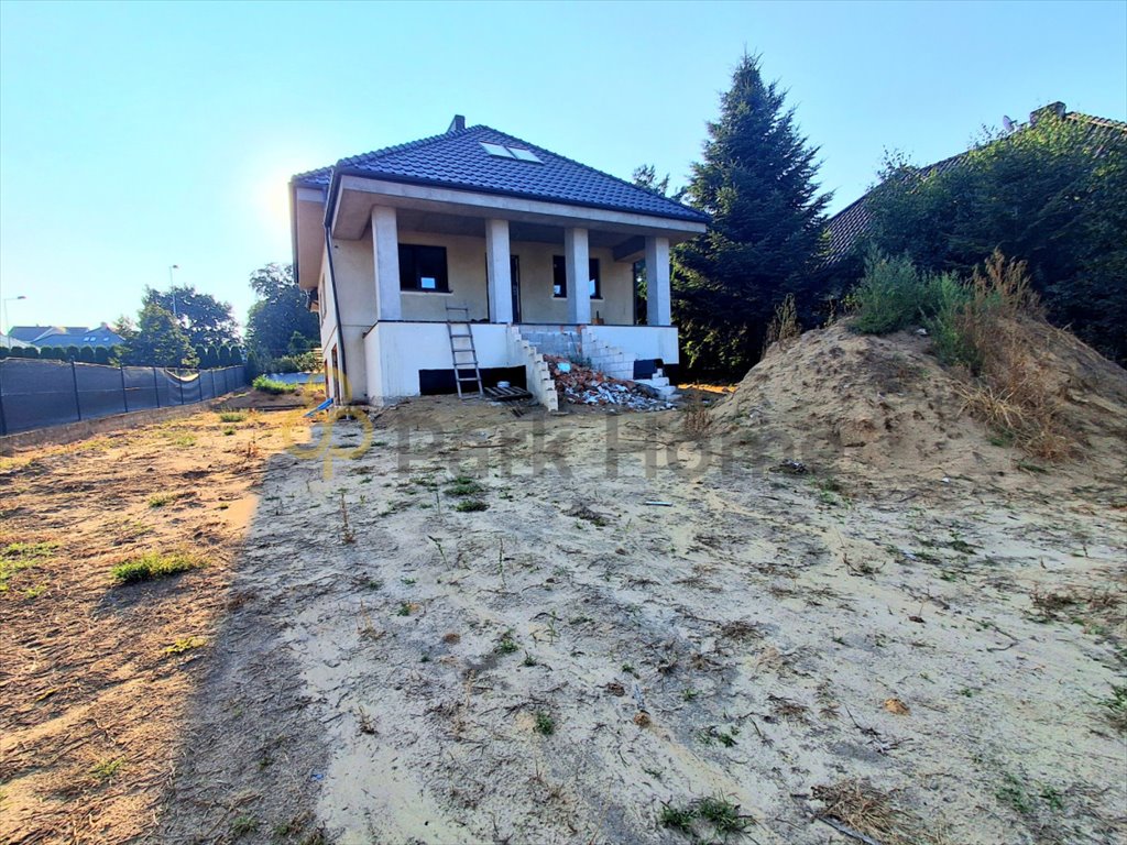 Polecam nowoczesny dom 245 m² w Gostyniu z tarasem i piwnicą Gostyń  245m2 Foto 1
