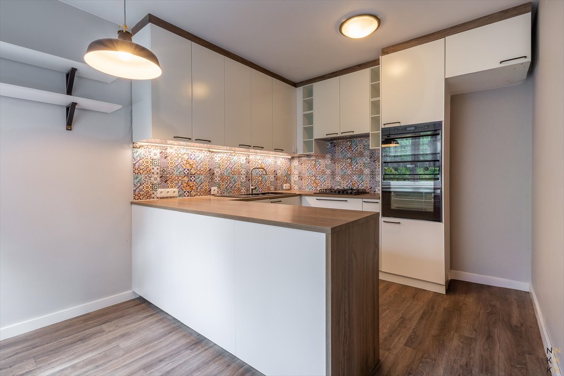 Przestronny dom 149 m² z dużym ogrodem i potencjałem aranżacyjnym Iwiny, Kościuszki  149m2 Foto 1