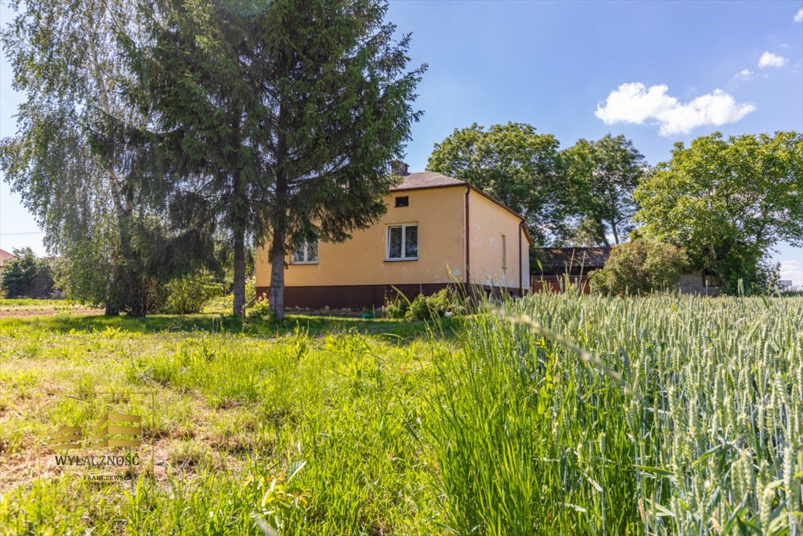Dom z dużą działką i budynkami gospodarczymi w Franciszkowie Świdnik, Franciszków  140m2 Foto 1