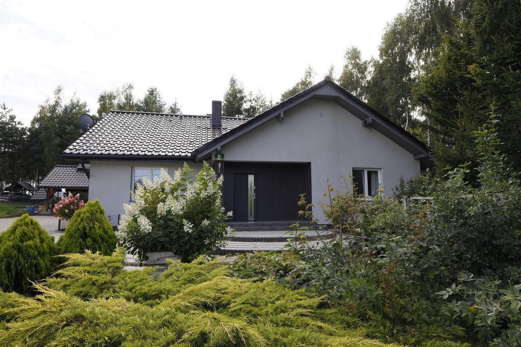 Sprzedam nowy dom z stawem i widokiem na zachód Bobrowo-Kolonia  130m2 Foto 1
