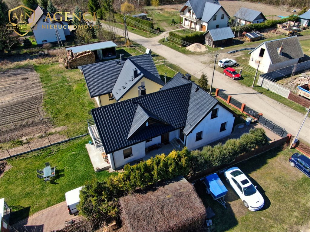 Dom wolnostojący 219 m2 z dużą działką i nowoczesnym wykończeniem Biele  219m2 Foto 1