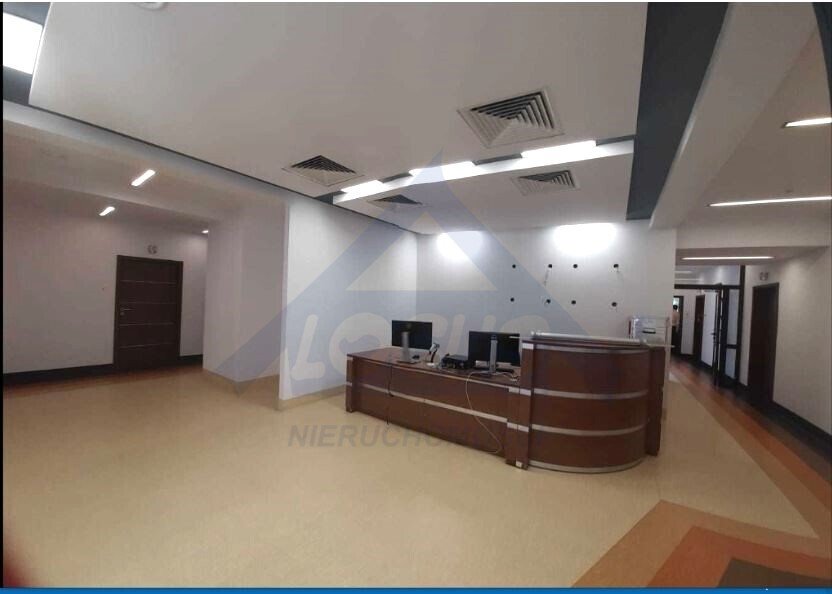Sprzedam lokal użytkowy 299 m² na Ursynowie w Warszawie Warszawa, Ursynów  299m2 Foto 1