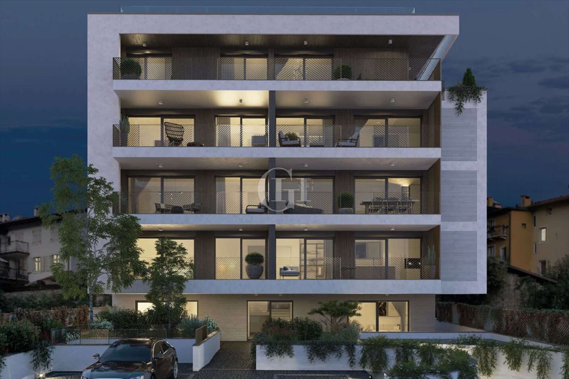 Zapraszam do eleganckiego 42 m² apartamentu z ogrodem i inteligentnym systemem Włochy, Trento  67m2 Foto 1