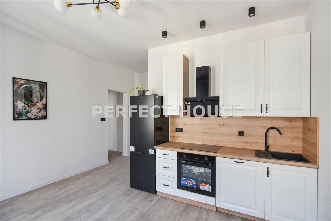 Mieszkanie dwupokojowe na sprzedaż Poznań, Łazarz  26m2 Foto 1