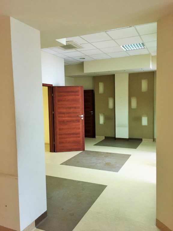 Lokal użytkowy na wynajem Kraków, Podgórze, Wadowicka 200m2 Foto 1 Lokal użytkowy na wynajem Kraków, Podgórze, Wadowicka 200m2 Foto 1