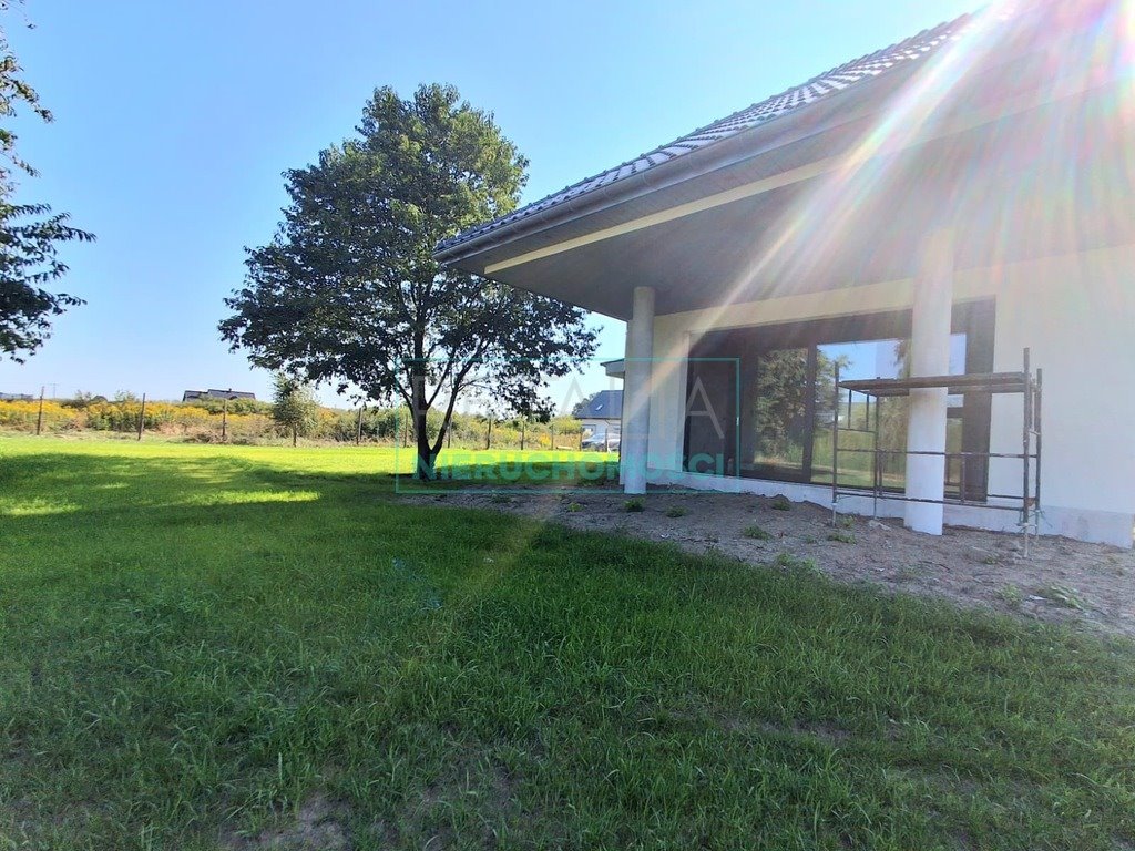 Dom na sprzedaż Rusiec  369m2 Foto 1