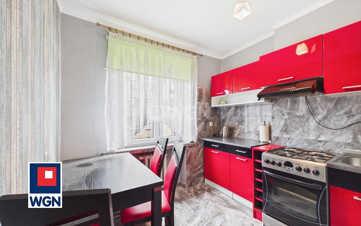 Przestronne 2-pokojowe mieszkanie po remoncie w centrum Poręby Poręba, Mickiewicza  47m2 Foto 1