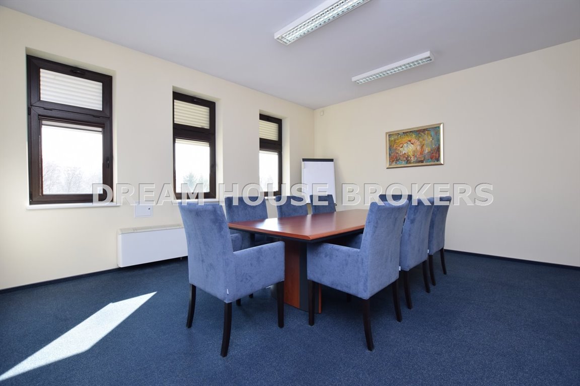 Lokal użytkowy 1200 m2 z możliwością adaptacji i parkingiem Rzeszów, Rzeszów, Nowe miasto, Podwisłocze  300m2 Foto 1