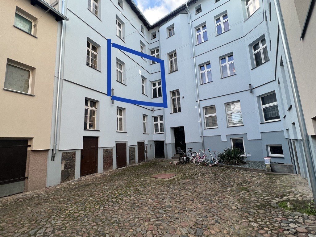 Przestronne 2-pokojowe mieszkanie w centrum Gniezna - historia i komfort Gniezno, Mieszka I  52m2 Foto 1