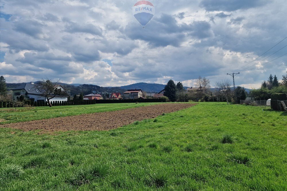Działka budowlana z widokiem na góry w Wieprzu Wieprz  1 700m2 Foto 1