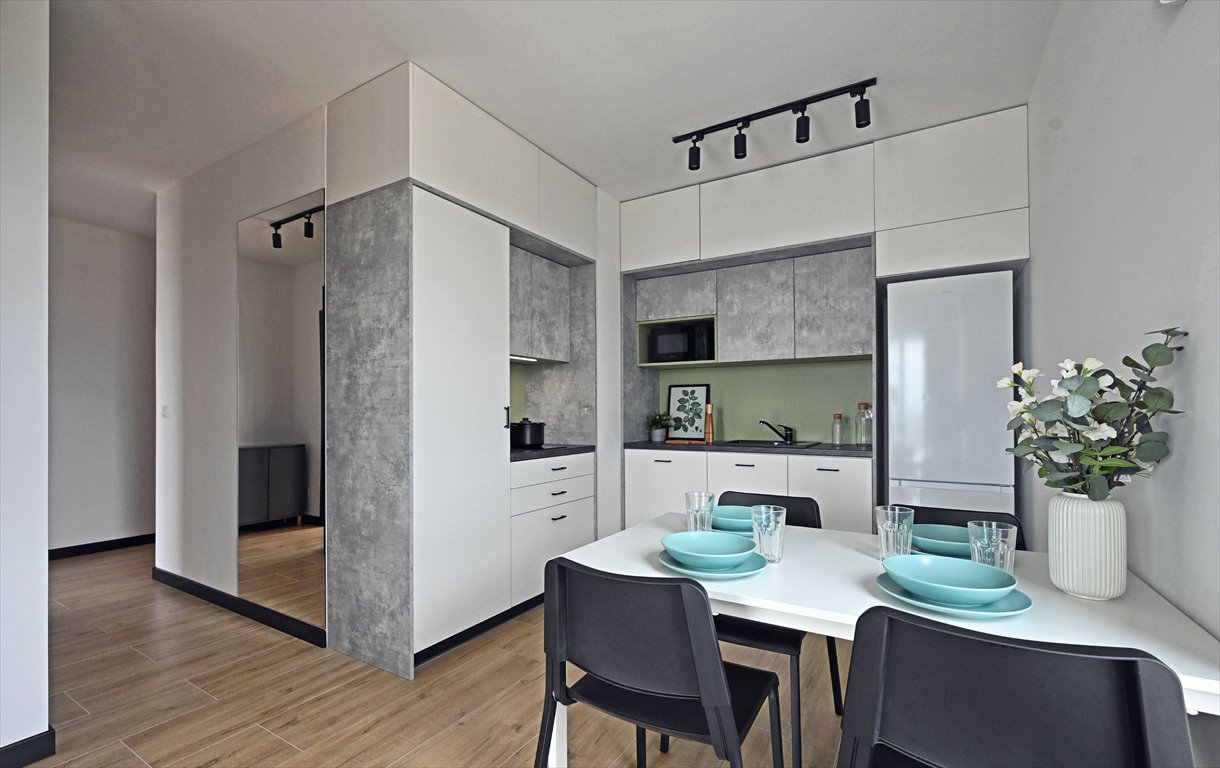 Nowoczesny 2-pokojowy lokal z balkonem, gotowy do zamieszkania zapraszam Lublin, Czechów, al. Spółdzielczości Pracy 36  42m2 Foto 1