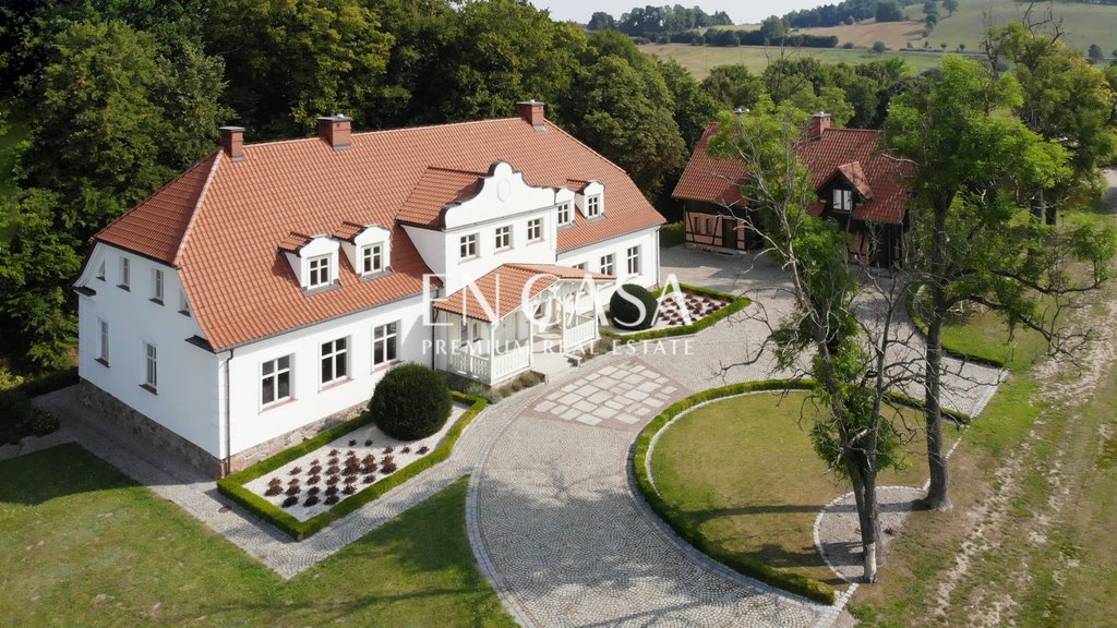 Luksusowy dom na sprzedaż Książnik  850m2 Foto 1