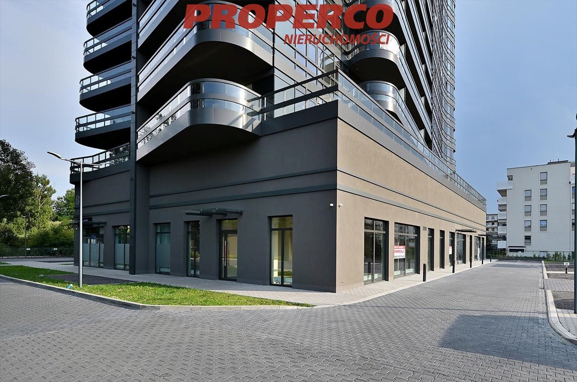 Lokal 130m² w Centrum Kielc - duża witryna i parking Kielce, Centrum, Zagnańska  130m2 Foto 1