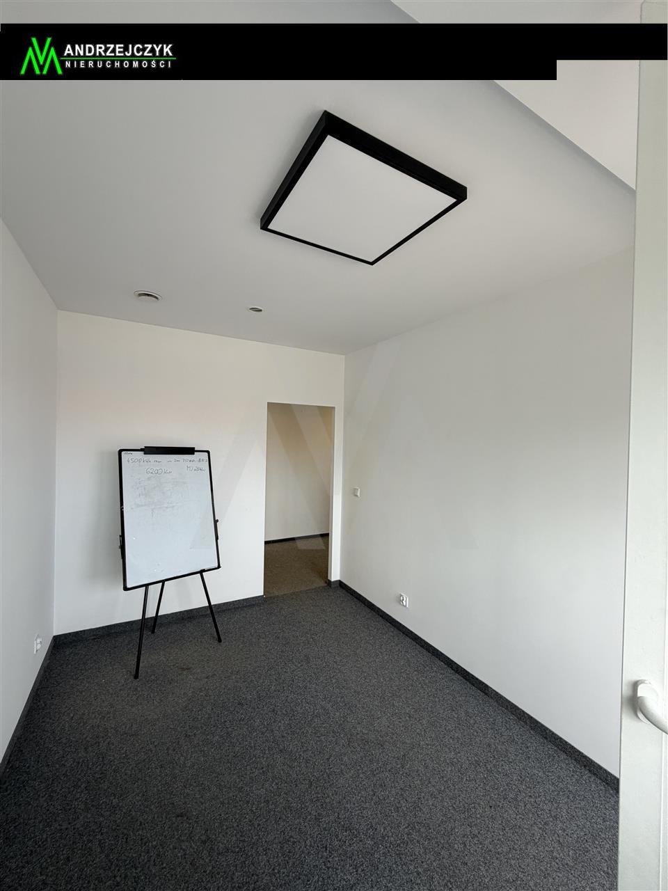 Na wynajem elegancki lokal biurowy 21 m² w Redzie Reda, Centrum, Centrum, Gdańska  21m2 Foto 1