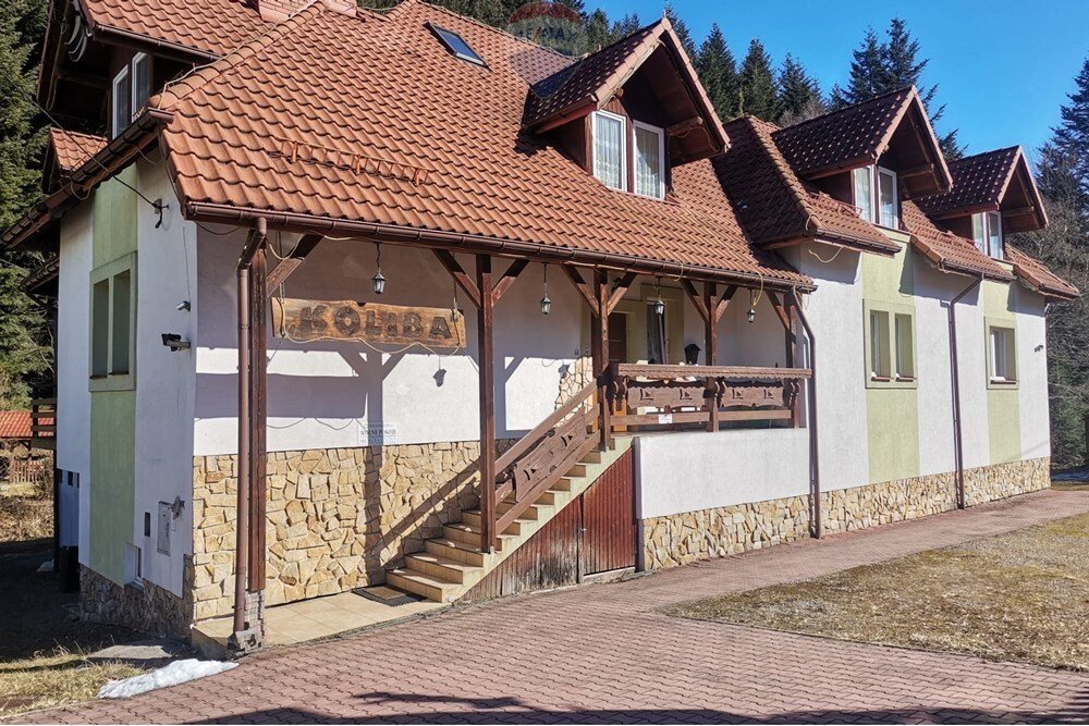 Pensjonat 670 m² z restauracją i 24 pokojami w Korbielowie Korbielów  670m2 Foto 1