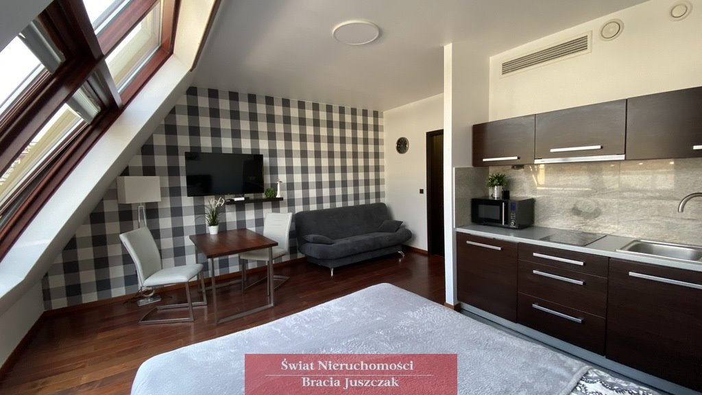 Kawalerka na sprzedaż Wrocław, Rynek, Rynek  34m2 Foto 1