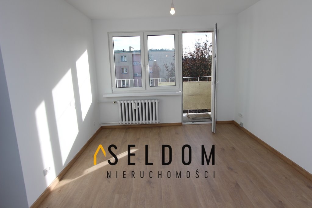 Mieszkanie dwupokojowe na sprzedaż Konin, Osiedle Legionów  33m2 Foto 1