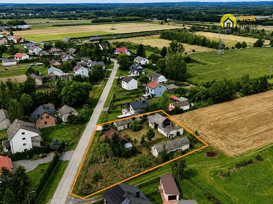 Wiejska posesja 21 arów z zabudowaniami - polecam: Tuczępy