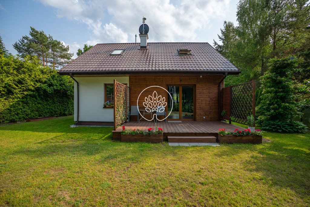 Przestronny dom 130 m² z tarasami i garażem w Nowej Wsi Nowa Wieś, Topolowa  130m2 Foto 1