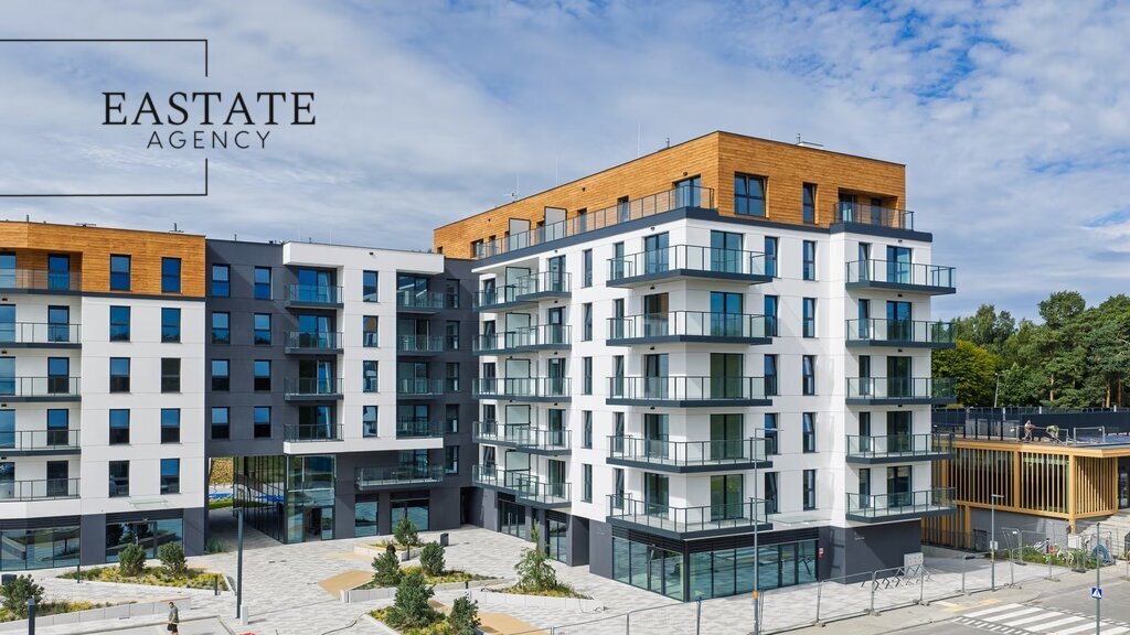 Dwupoziomowy lokal 143,6 m² (Gdynia Dąbrowa) z funkcją gastronomiczną Gdynia, Dąbrowa, Zbigniewa Kupca  144m2 Foto 1