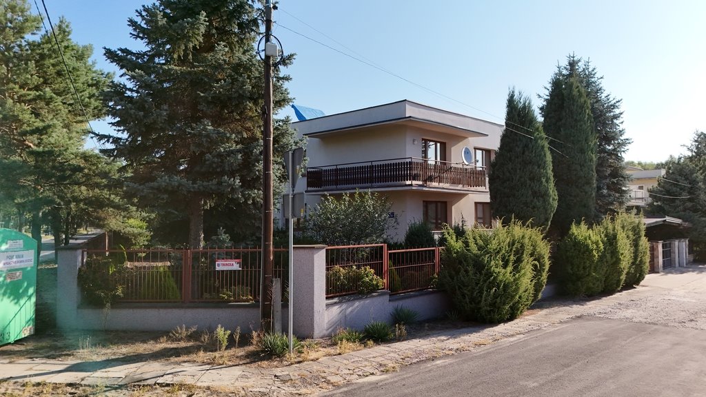 Dom na sprzedaż Tomaszów Mazowiecki  165m2 Foto 1