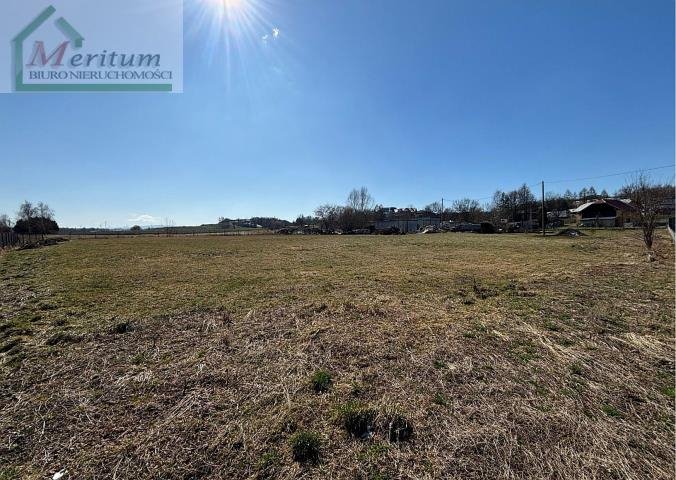 Działka inwestycyjna przy DK28 z mediami i dużym potencjałem Krosno, Krosno  4 303m2 Foto 1