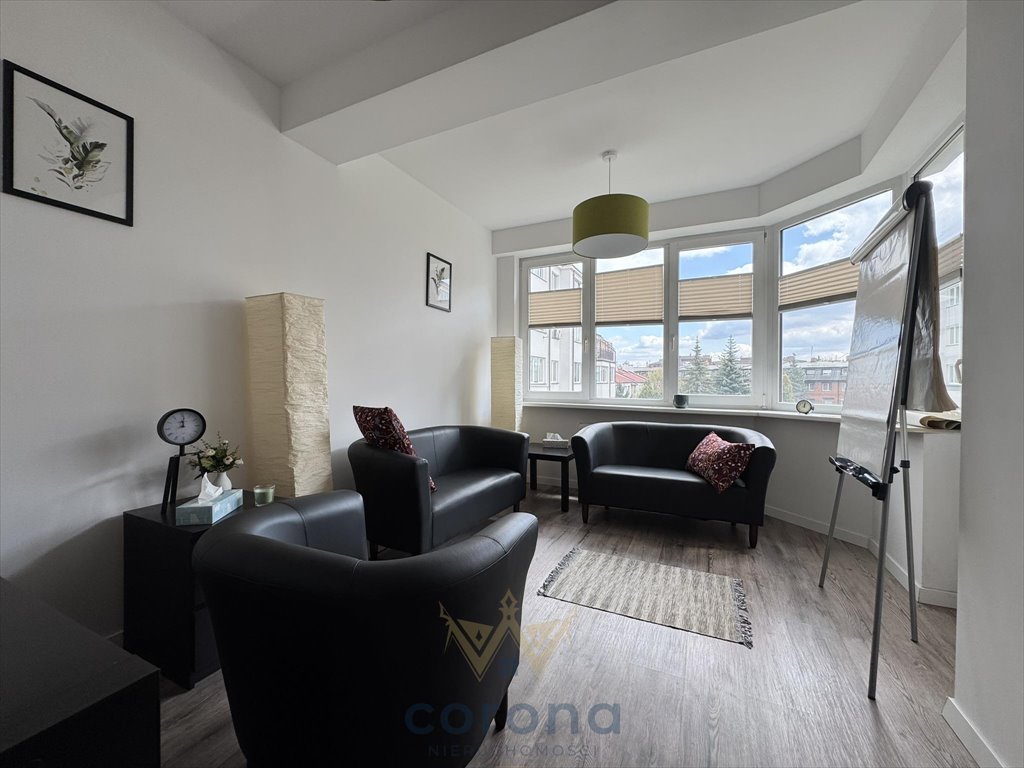 Wynajem lokalu 80 m² z gabinetami i miejscem parkingowym Warszawa, Wilanów, Wilanowska Al.  80m2 Foto 1