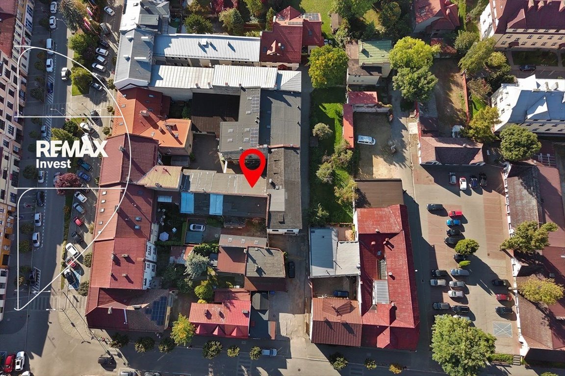 Lokal użytkowy 1700 m² w centrum Andrychowa - inwestycyjny potencjał Andrychów, Legionów 3A  1 700m2 Foto 1