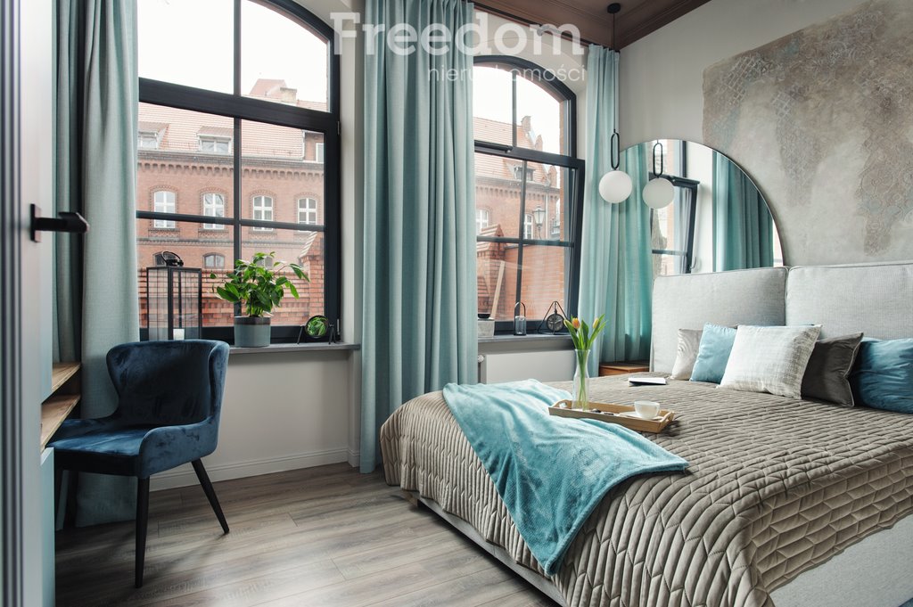 Mieszkanie dwupokojowe na sprzedaż Toruń, Stare Miasto, św. Jakuba  49m2 Foto 1