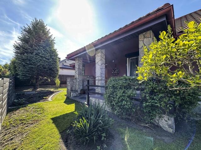 Dom na sprzedaż Michałowice  121m2 Foto 1