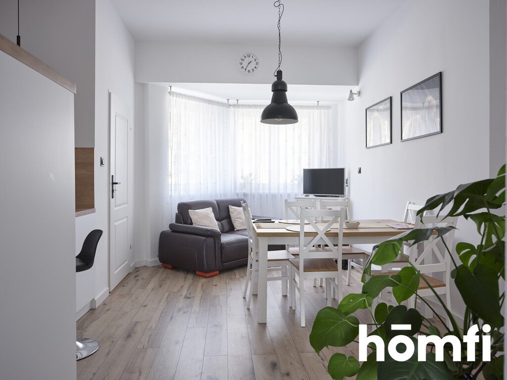 Komfortowe 4-pokojowe mieszkanie z dużym balkonem i potencjałem inwestycyjnym Kołobrzeg, Stanisława Żółkiewskiego  75m2 Foto 1